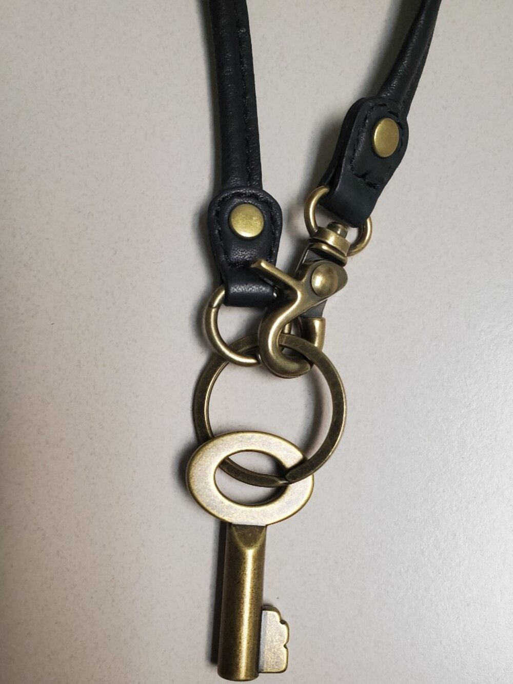 Fossil Replacement Key Purse Charm - Picture 7 of 11